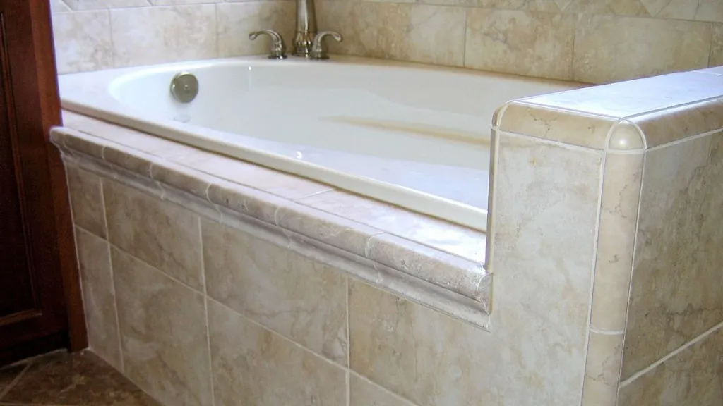 How to Make Bathtub White Again